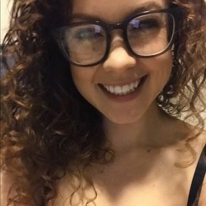 Meet your Posher, Kaitlyn